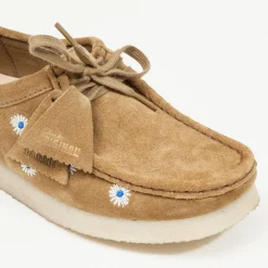 [CLARKS ORIGINALS] WALLABEE _ DARK OLIVE EMB