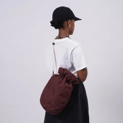 [NANAMICA] CROSS BODY DUFFEL BAG _ MAHOGANY